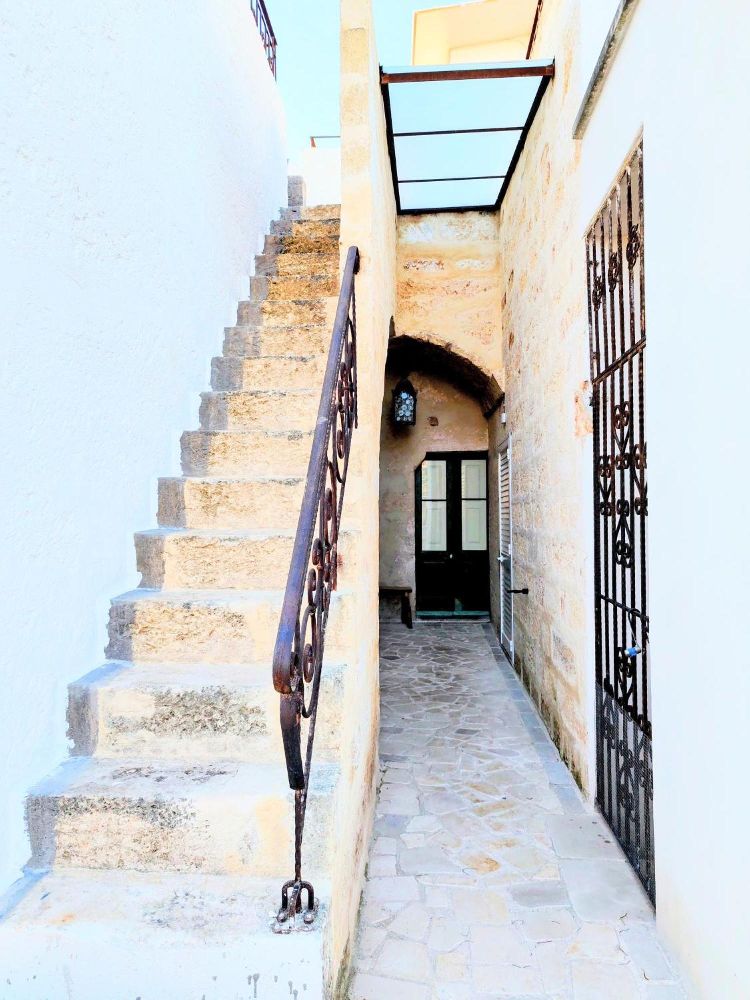 The Art Of Leo Bed & Breakfast Lucugnano Екстериор снимка