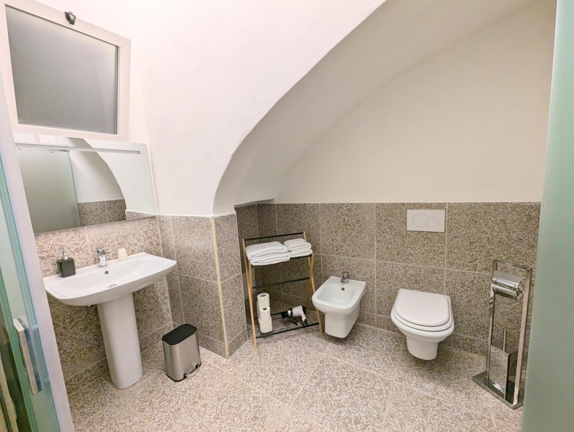 The Art Of Leo Bed & Breakfast Lucugnano Екстериор снимка
