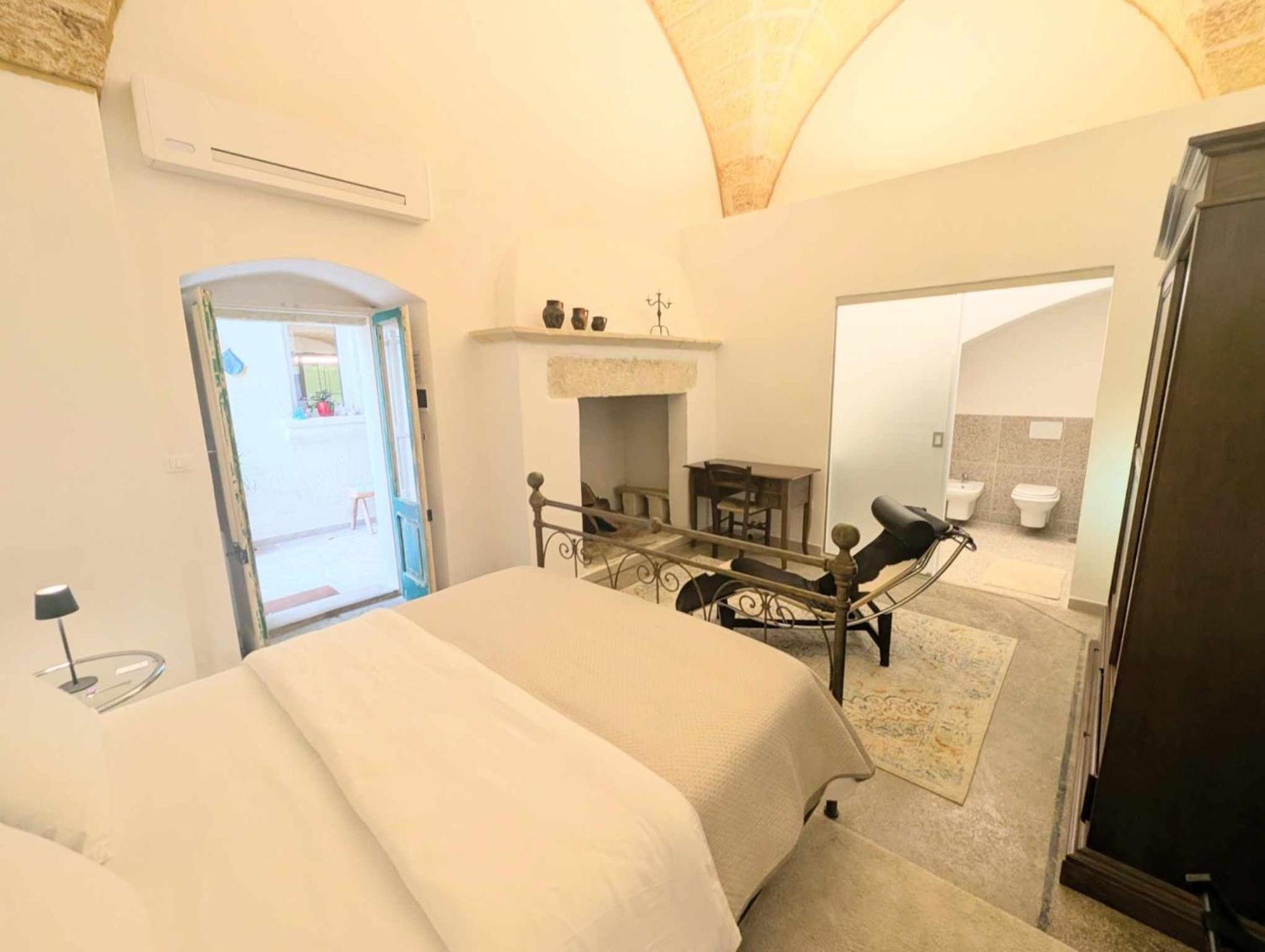 The Art Of Leo Bed & Breakfast Lucugnano Екстериор снимка